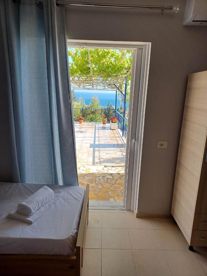 Ionian View Guest House Кепаро Екстериор снимка